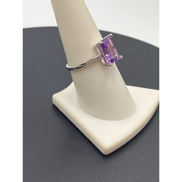 V925 Four Prong Set Emerald Cut Amethyst and Cz Accent Sterling Ring Sz 8.25 - Picture 3 of 10